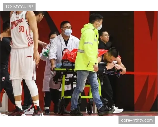 受伤离场后球员能否立即换人？受伤规则全解析